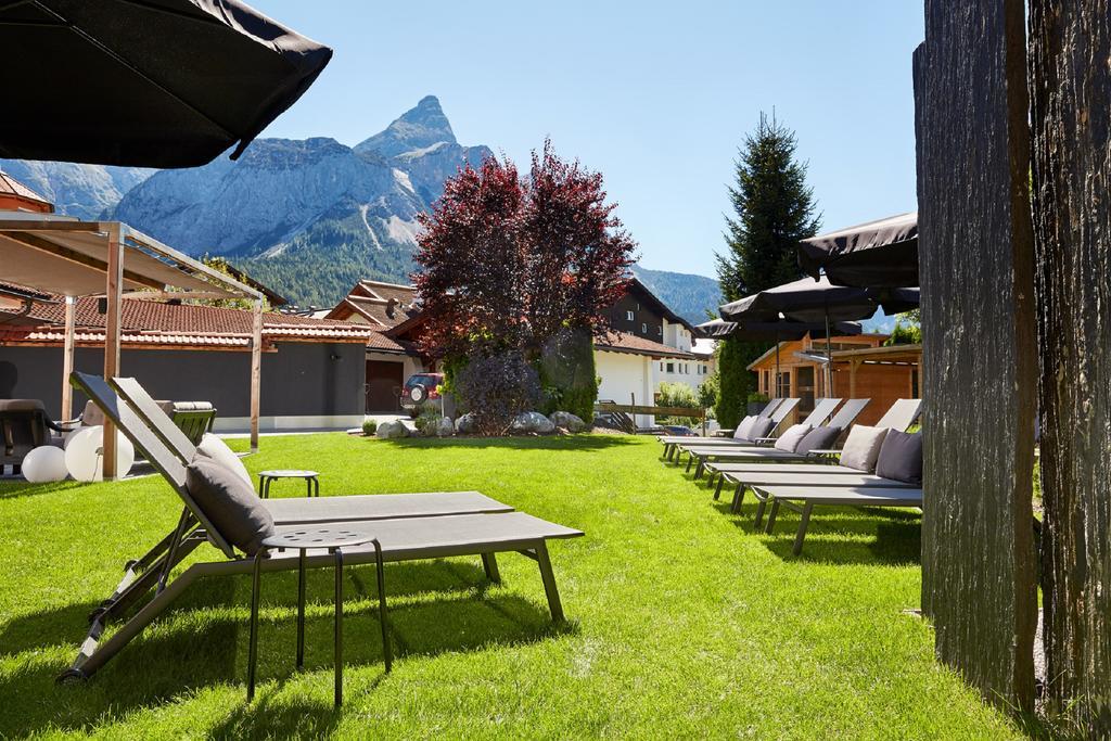 Der Gruene Baum Mountain Boutique Hotel Ehrwald Exteriér fotografie